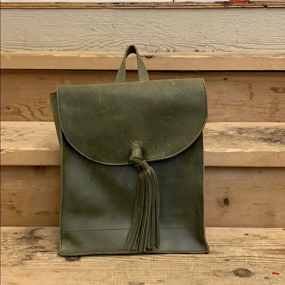 Olive green leather back pack - Picture 1 of 1